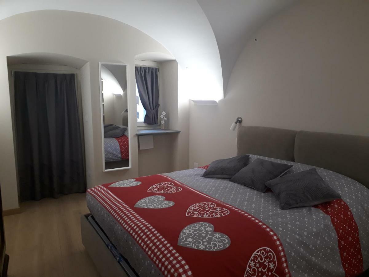 Aosta Romana Case Vacanza ภายนอก รูปภาพ